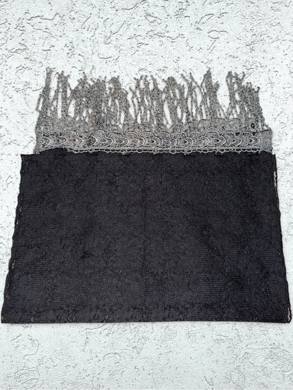 🌻Black Lacey Scarf with Gray Fringe
